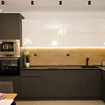 Apartment Modern Seaside Retreat 1bd By Flat Mаnager Warna