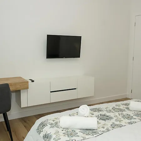 Апартаменты Modern Seaside Retreat 1bd By Flat Mаnager